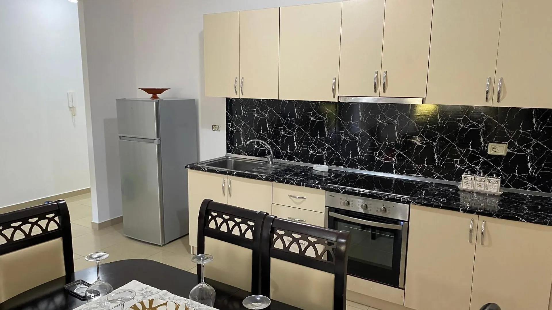 Aries Apartment Vlore 0*,  Albania